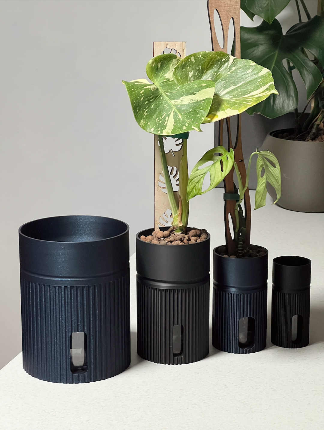 Moria Self-Watering Plant Pot - 19 Colours